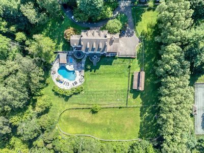 85 Spring Valley Road