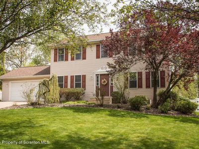 Property at 410 Deer Run Dr, Archbald, PA