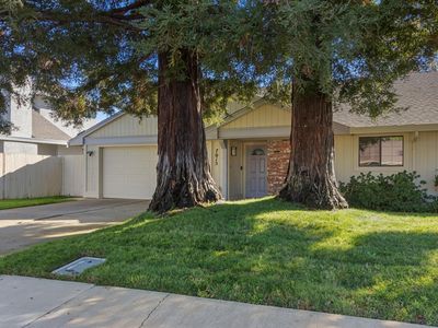 Property at 7015 Gloria Dr, Sacramento, CA