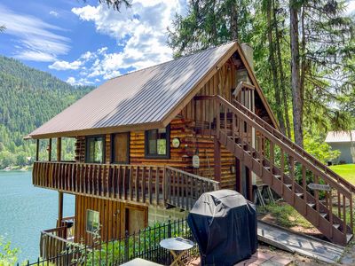 3049 Deep Lake North Shore Way