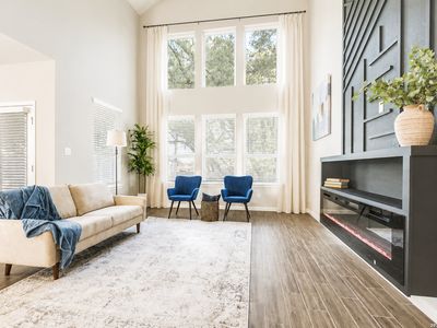 15233 Cheshire Wy