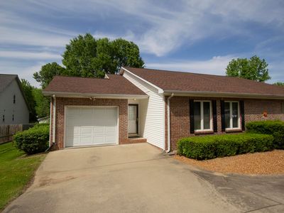 5073 Hill Ter