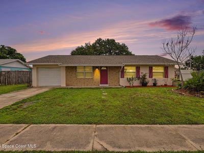 2111 Sandalwood Dr