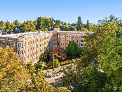 5810 Cowen Place NE UNIT 2