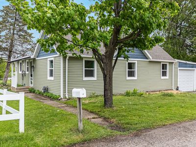 33 Island Dr