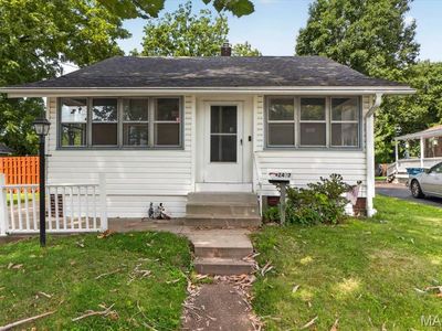 2407 Hood Ave