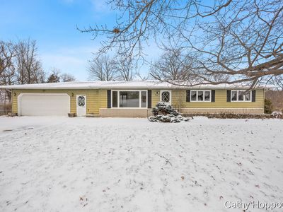 Property at 250 Meadowlane Dr, Portland, MI