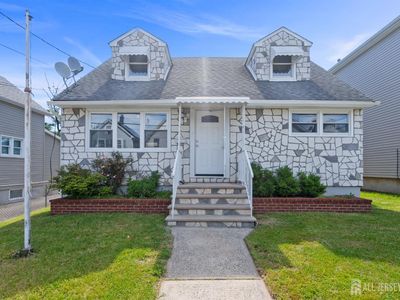 18 John St