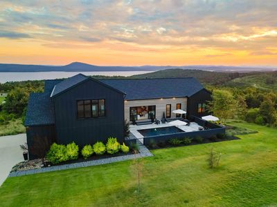 20 Waterview Garden Ln