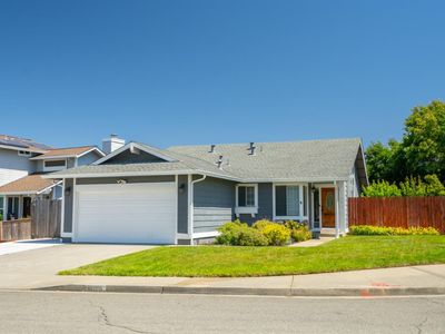 4999 Orinda Way