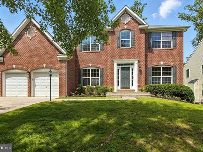 10210 Rolling Green Way