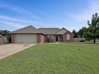 Property at 902 Lost Oak Dr, Guthrie, OK