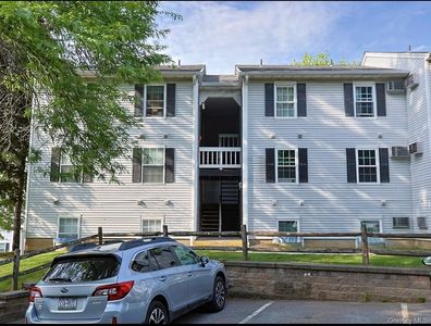 10 Lexington Hill