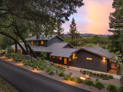 6225 W Soda Rock Lane