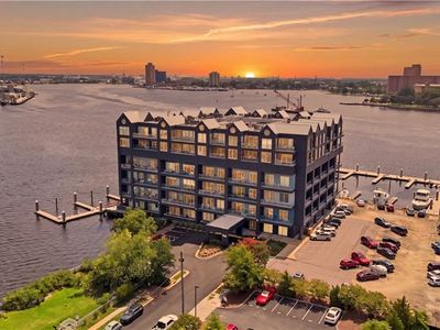 40 Rader St APT 504