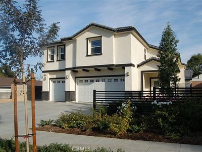 2937-2935 Date St #1