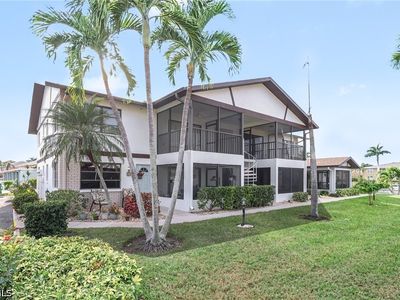 4528 SE 5th Pl APT 8