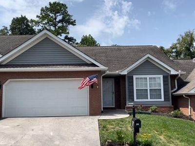 8732 Carriage House Way