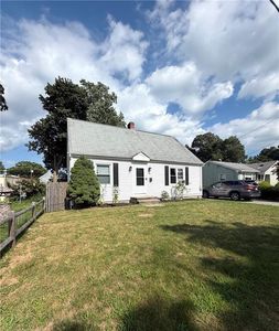 36 Newfield Ave