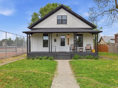 Property at 1723 E Hoffman Ave, Spokane, WA