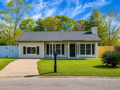 1837 Sundancer Ln