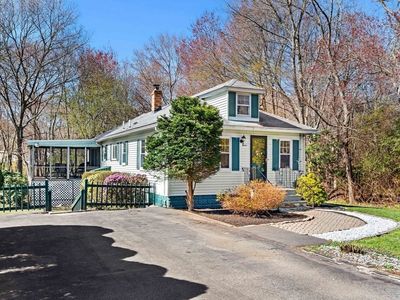 12 Lake Ave