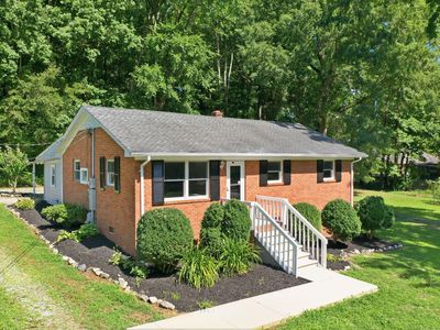 750 Phelps And Workman Rd