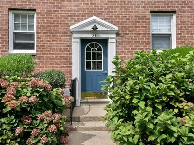 57 Columbus Avenue #2B