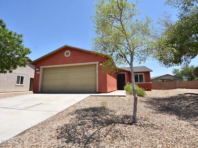 5095 E Fishhook Ct