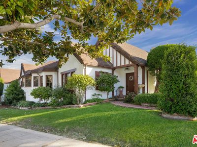 800 S Citrus Ave
