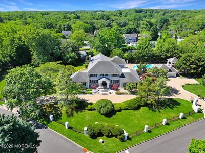 1903 Shadowbrook Drive