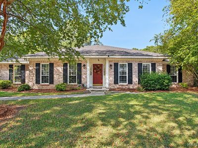 3883 Faunsdale Dr