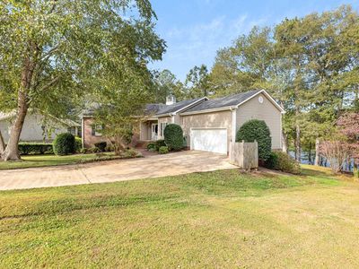 125 Lake Robinson Point