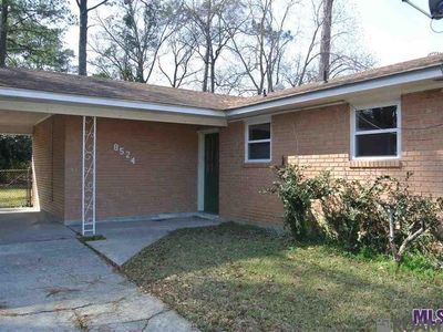 8524 N Essen Heights Ct