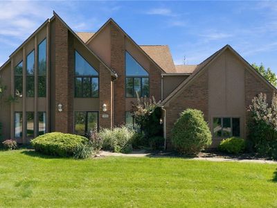 5553 Hidden Pines Ct