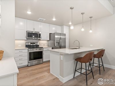 856 Birdwhistle Ln UNIT 2