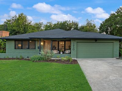1650 Macmanus Dr