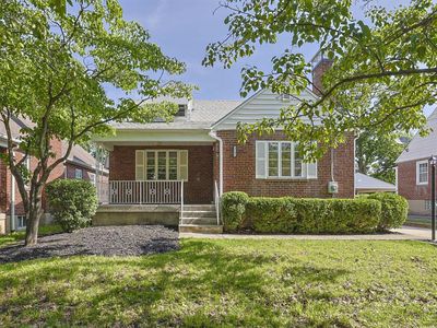 3782 Saint Johns Ter