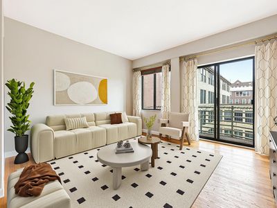 1110 Clinton St APT 17