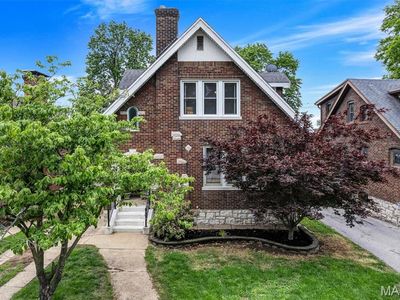 3854 Loughborough Ave