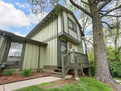 11148 Whispering Oaks Dr