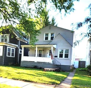 2462 Linwood Ave