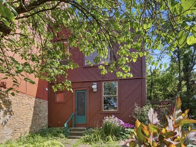 108 W Clifton Ave