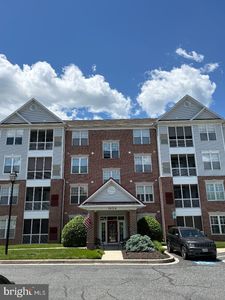 1604 Martha Ct Unit 201