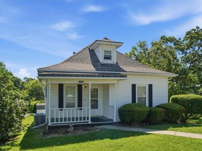 11413 N Main St