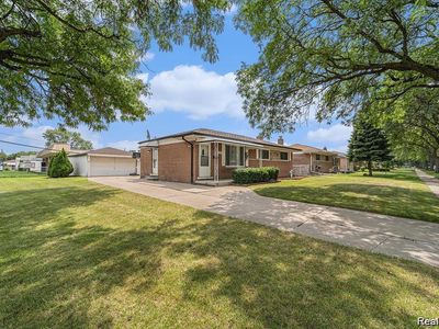 32960 Oakview Dr
