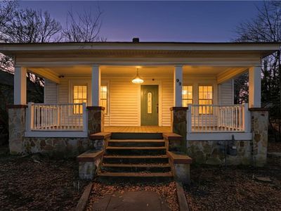 99 Moreland Ave SE