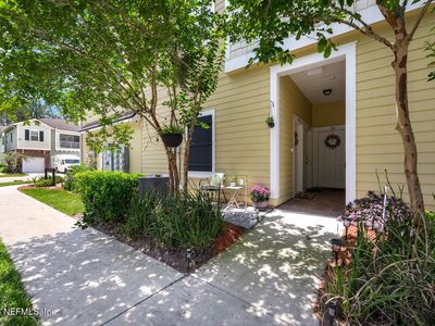 131 BURNETT Court #101