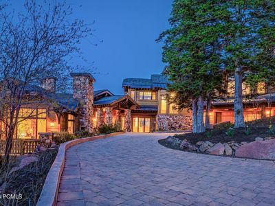 110 White Pine Canyon Rd