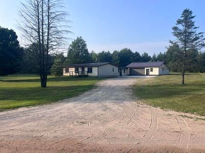 13542 Makinen Rd